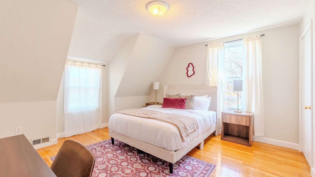 Photo of Bedroom in Somerville