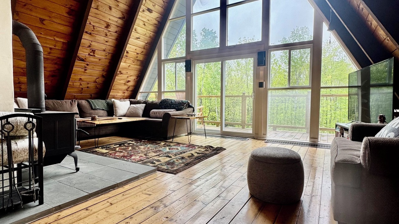 Photo of Livingroom in Jeffersonville