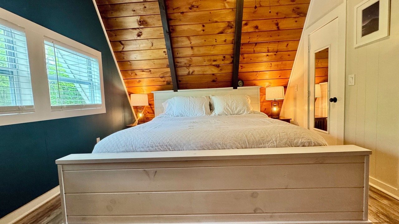 Photo of Bedroom in Jeffersonville