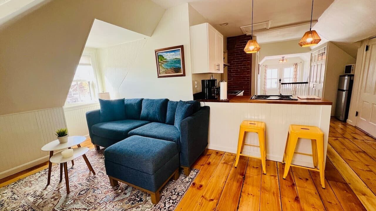 Photo of Livingroom in Portland