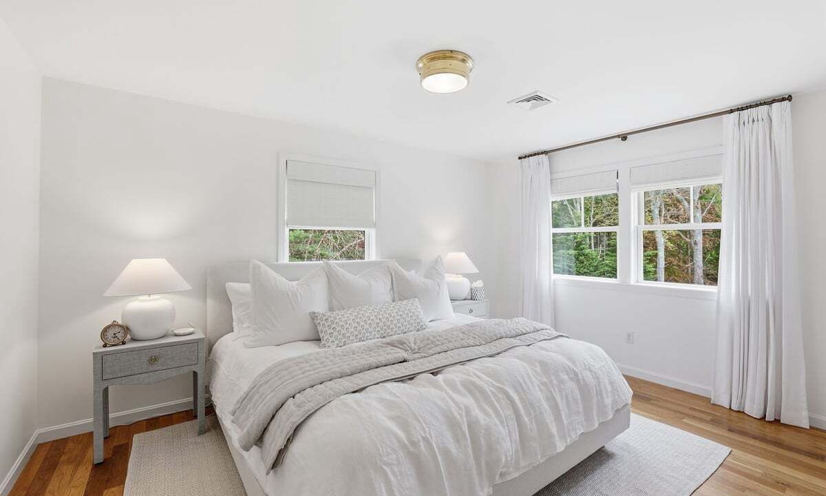Photo of Bedroom in Centerville