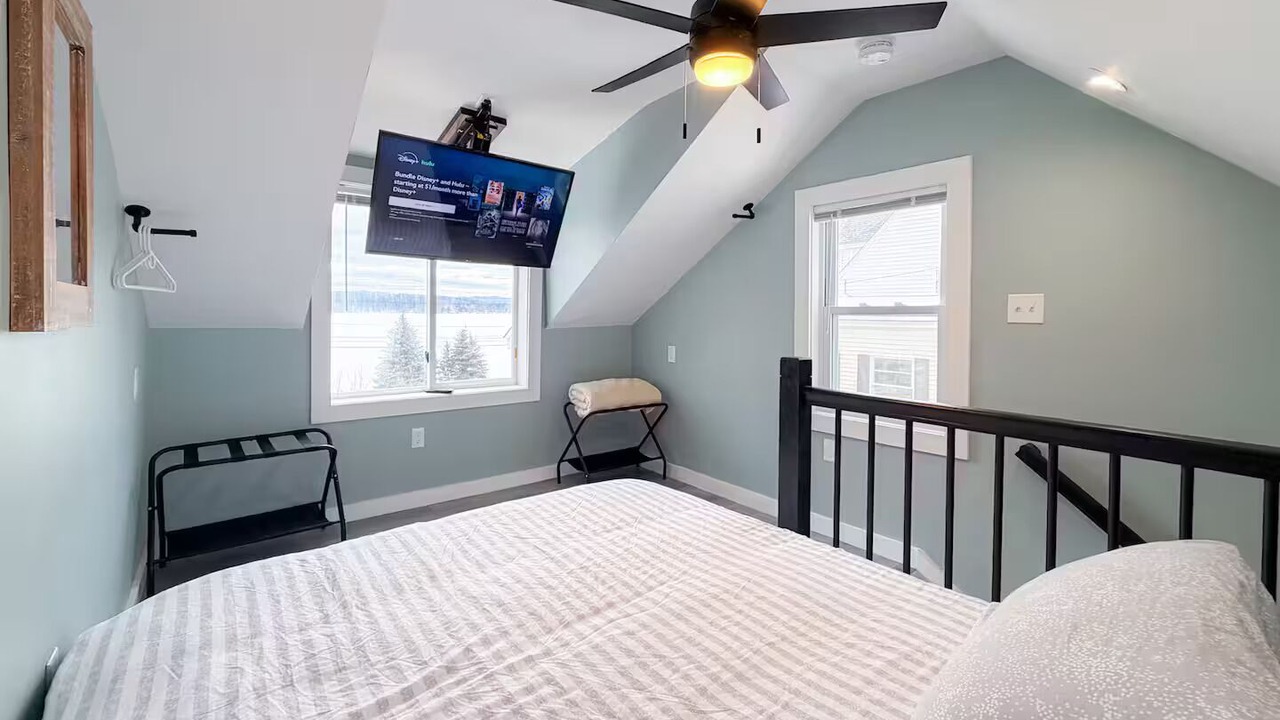 Photo of Bedroom in Winnisquam