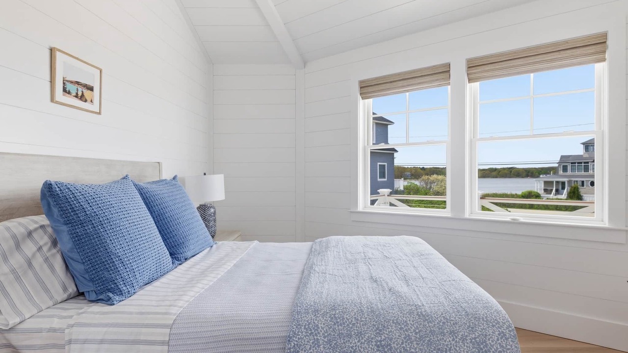 Photo of Bedroom in Biddeford Pool