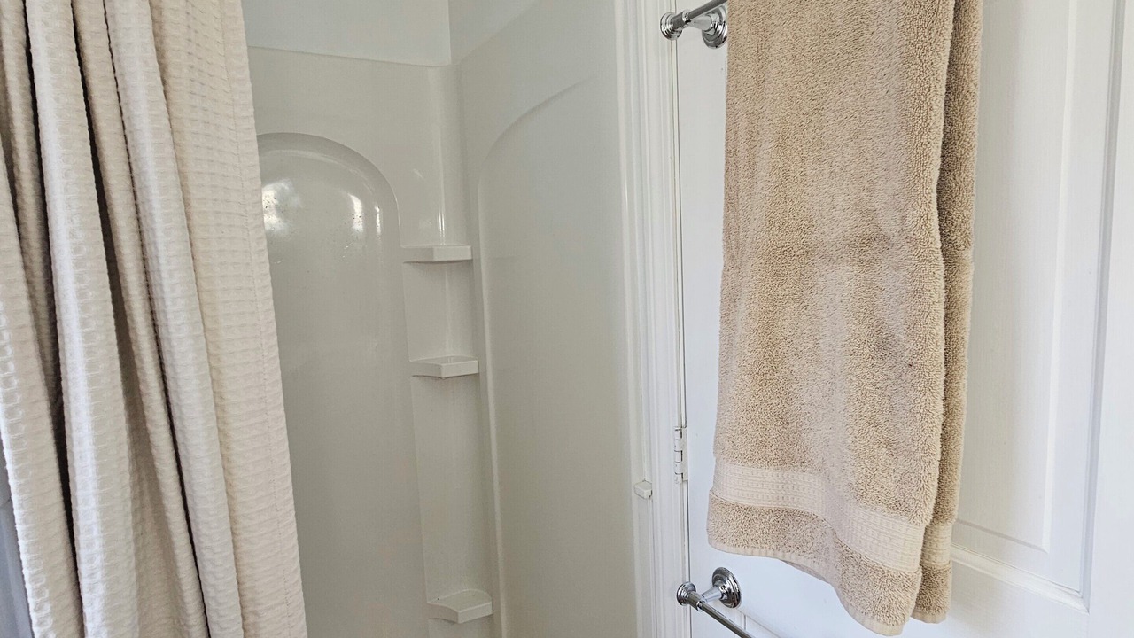 Photo of Bathroom in Old Lyme