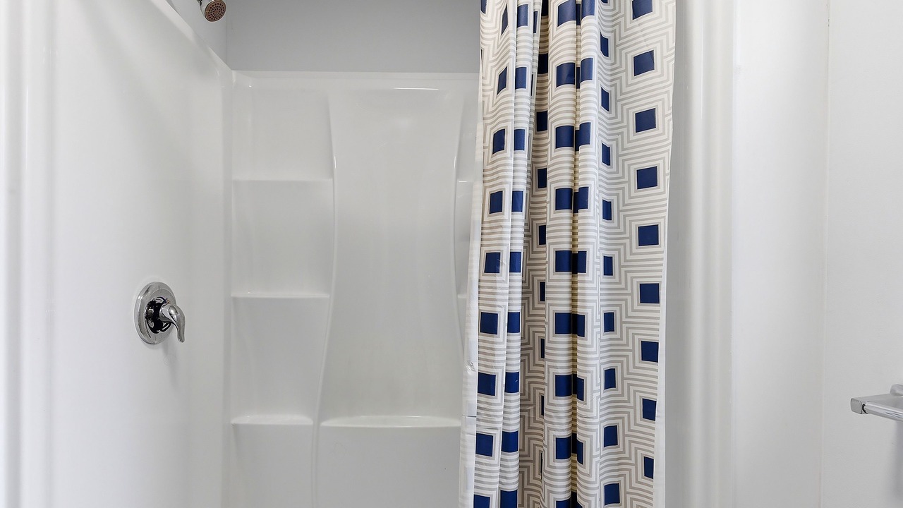Photo of Bathroom in Leonardo