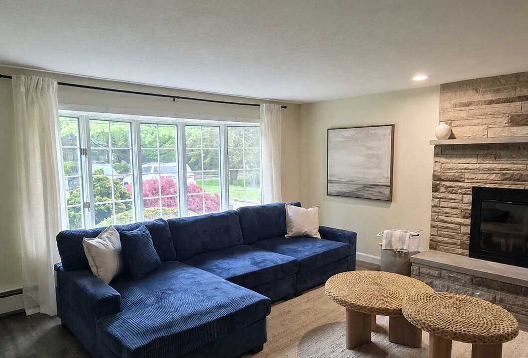 Photo of Livingroom in Watch Hill
