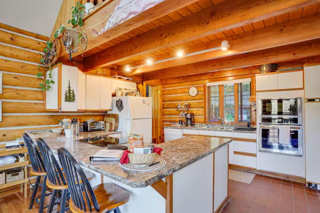 Photo of Kitchen in Warren