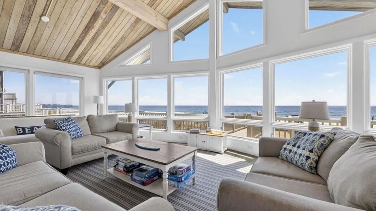 Photo of Livingroom in Westerly
