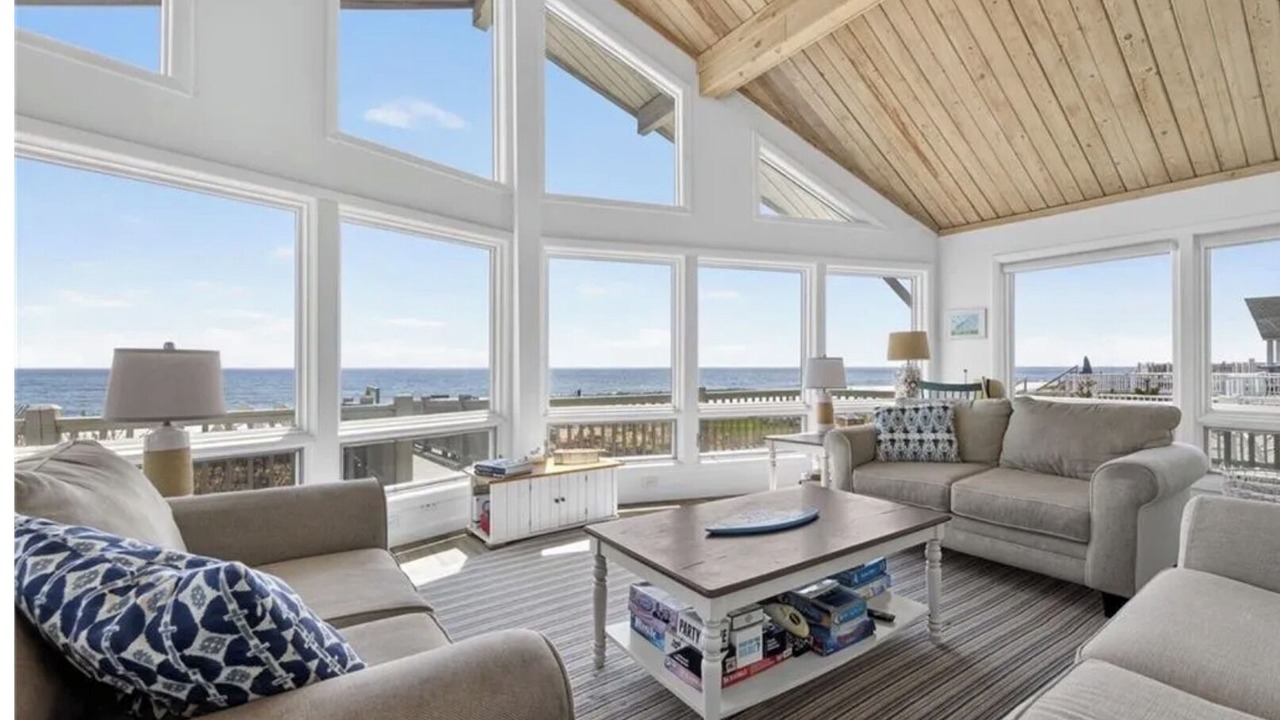 Photo of Livingroom in Westerly