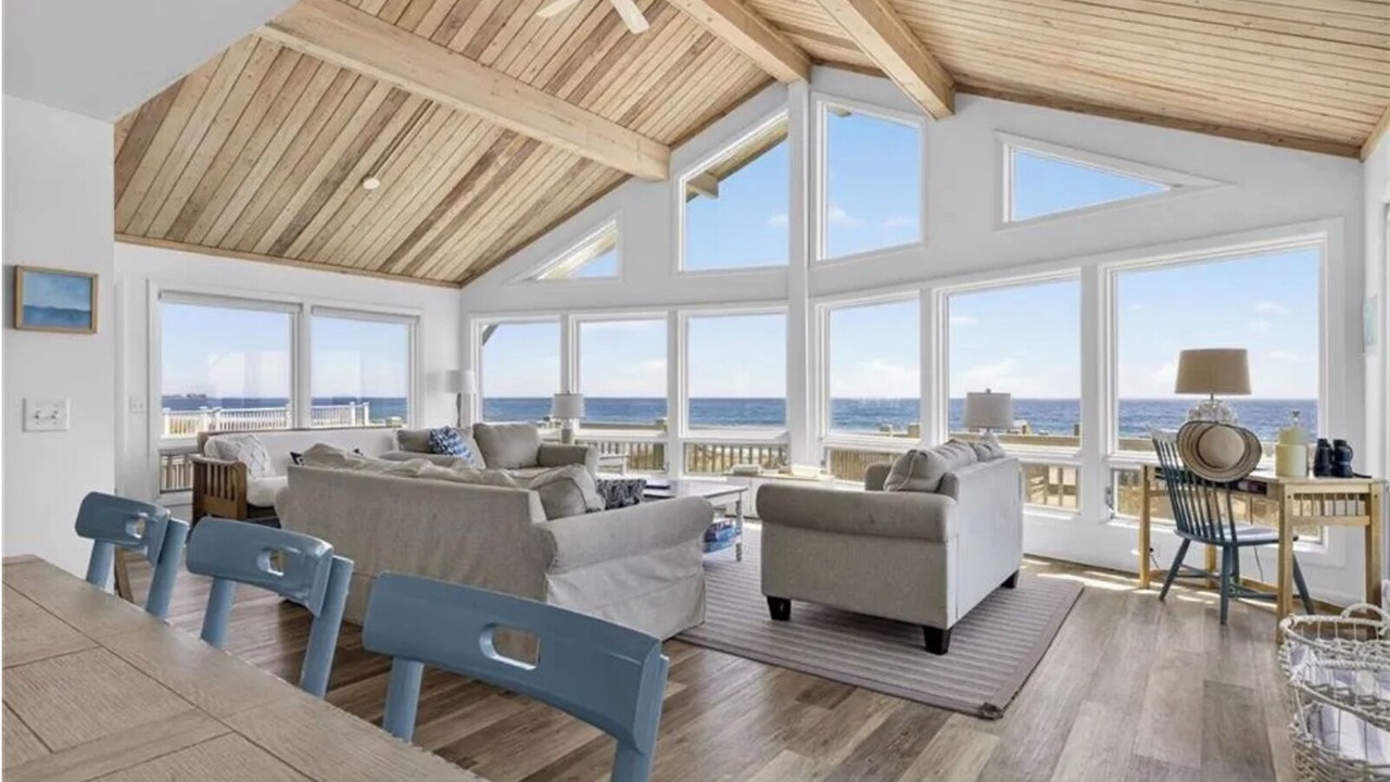 Photo of Livingroom in Westerly