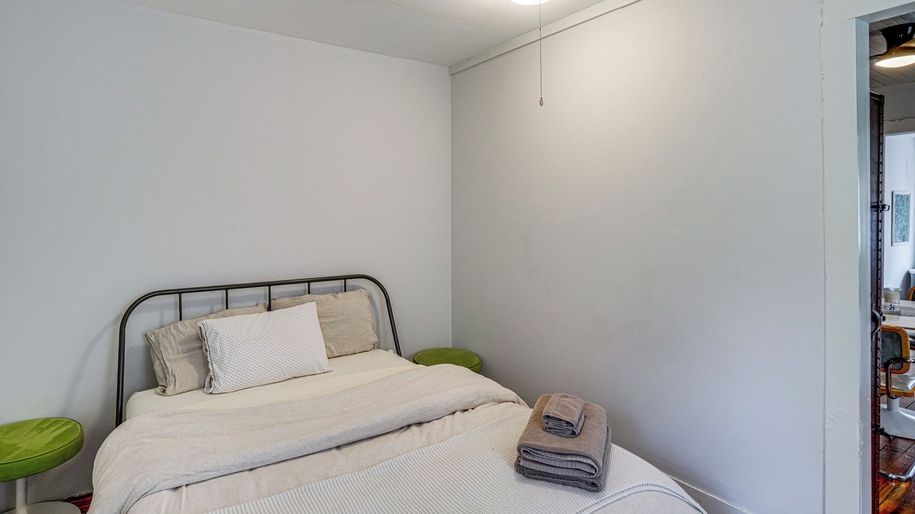 Photo of Bedroom in Hudson