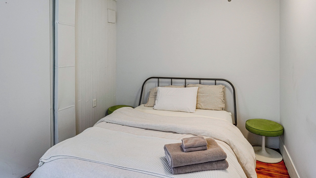 Photo of Bedroom in Hudson