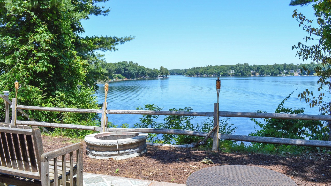 Photo of Outdoor in Southwick