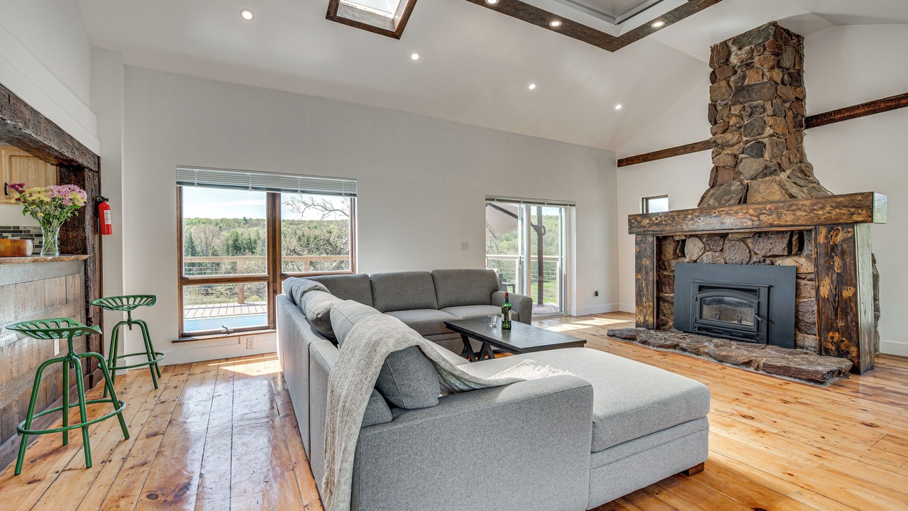Photo of Livingroom in Jefferson