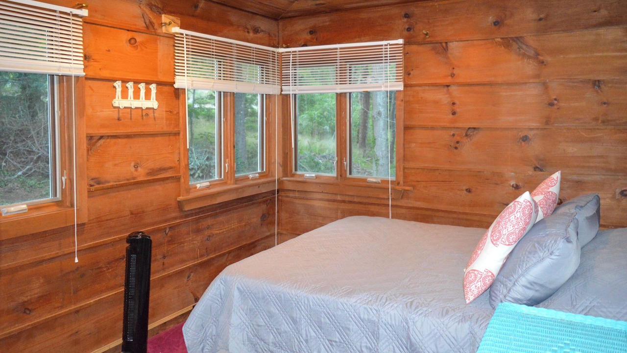 Photo of Bedroom in Truro