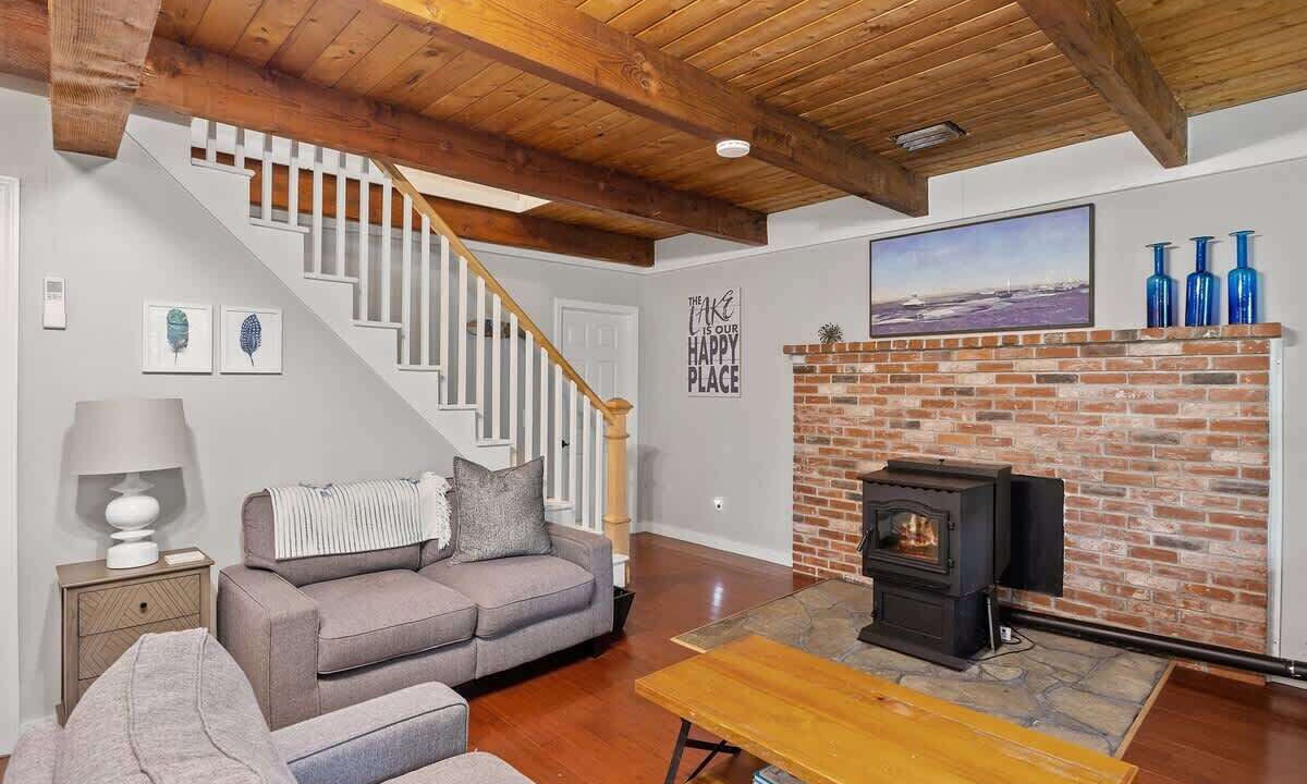 Photo of Livingroom in Newbury