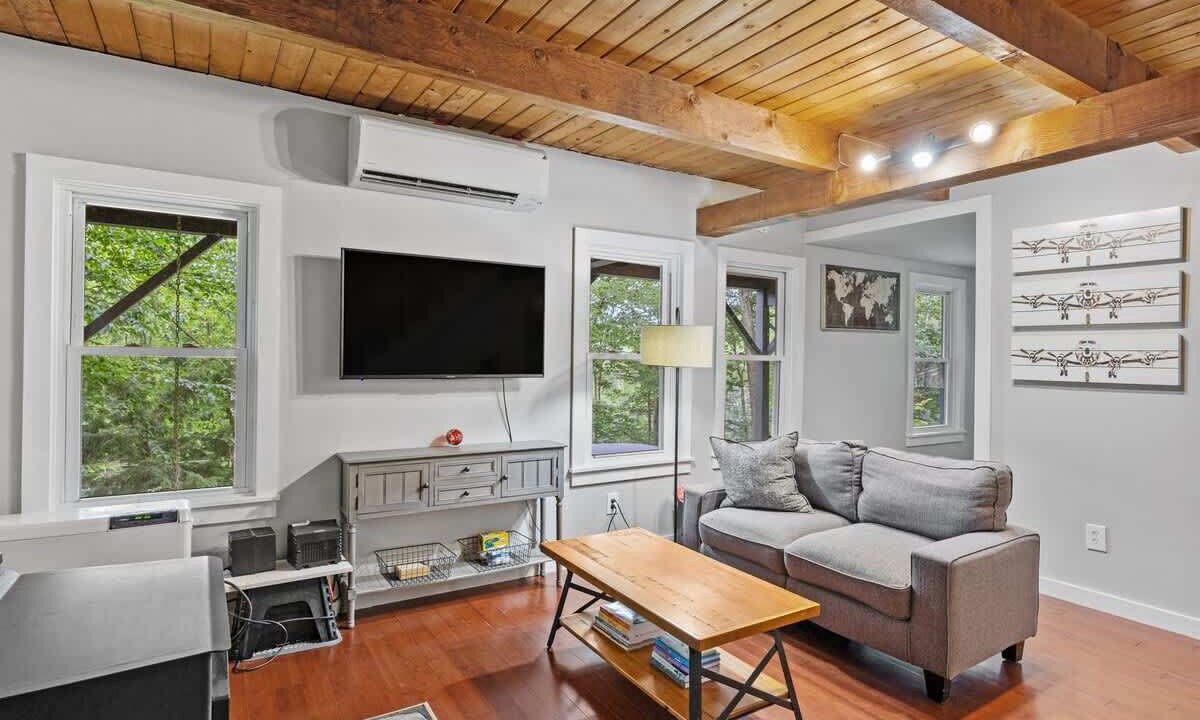 Photo of Livingroom in Newbury