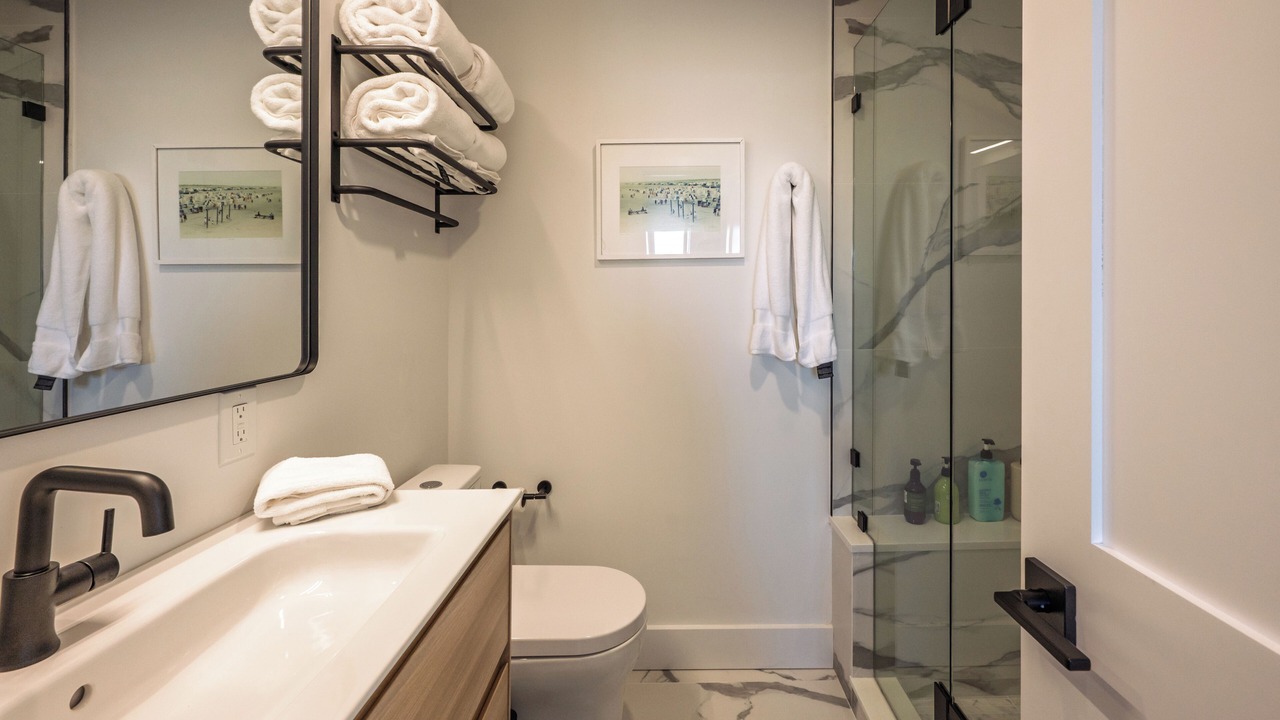 Photo of Bathroom in West Hampton Dunes