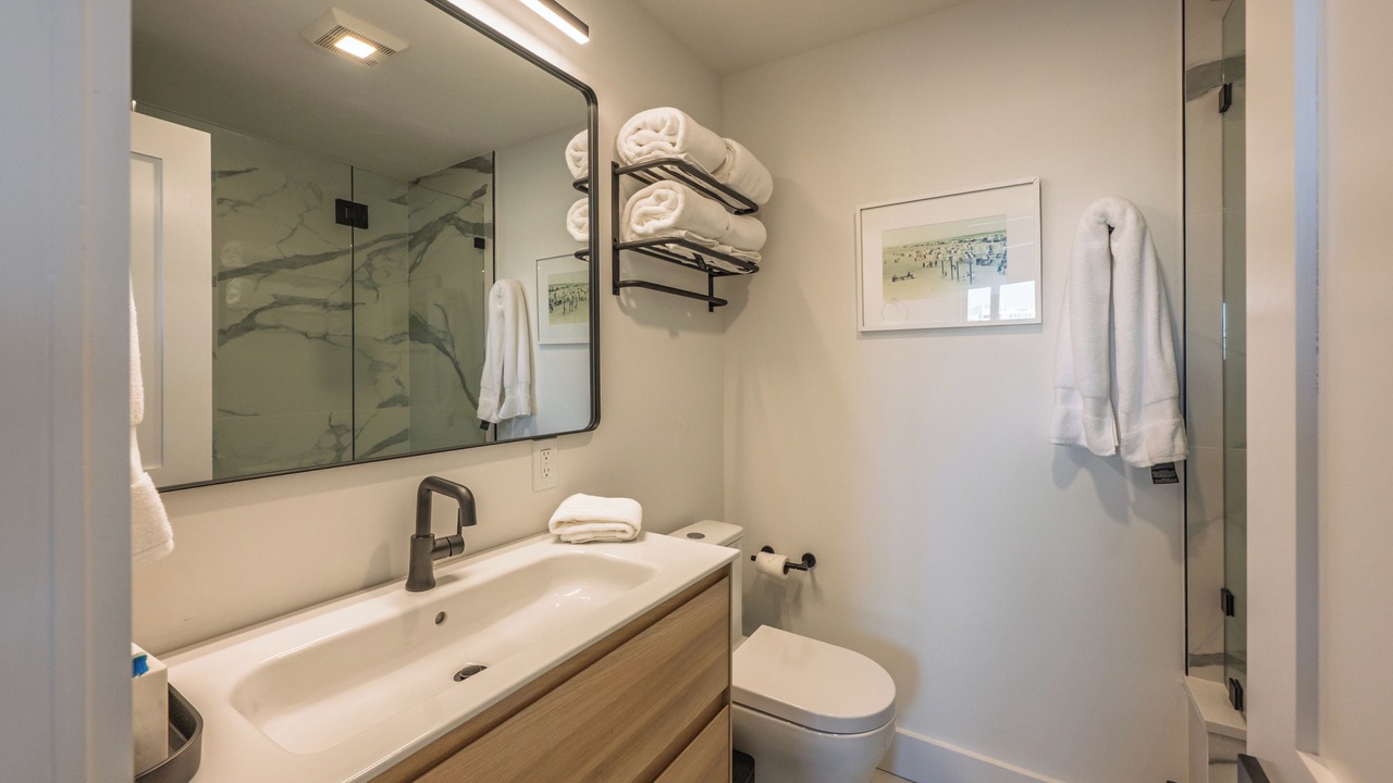 Photo of Bathroom in West Hampton Dunes