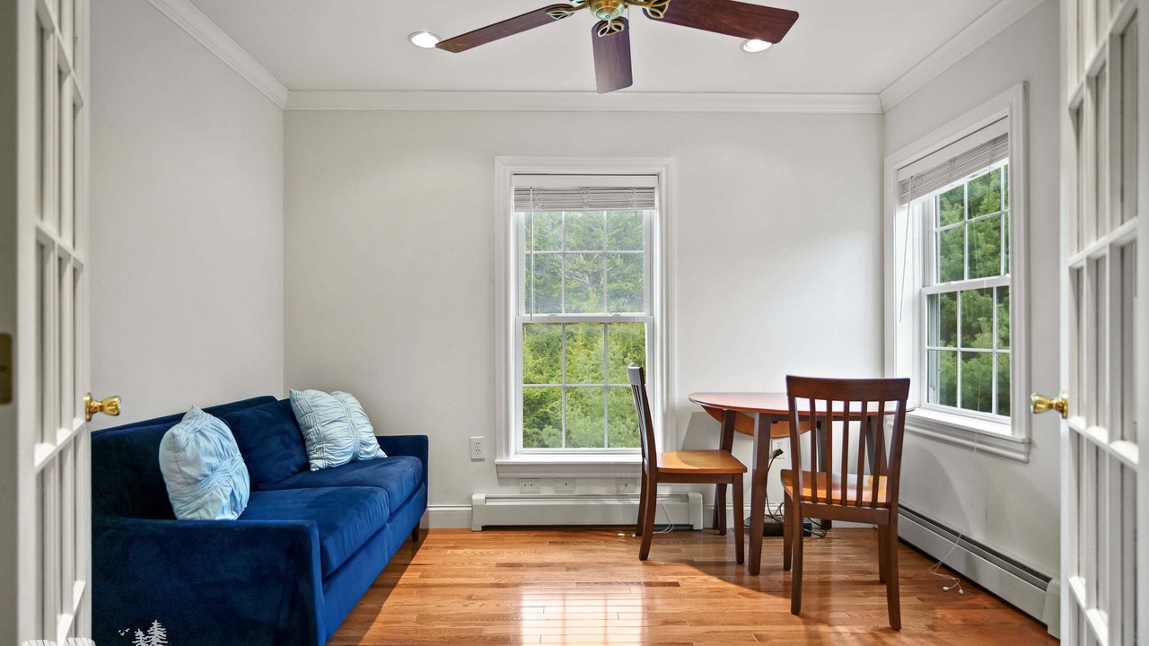 Photo of Bedroom in Bayville