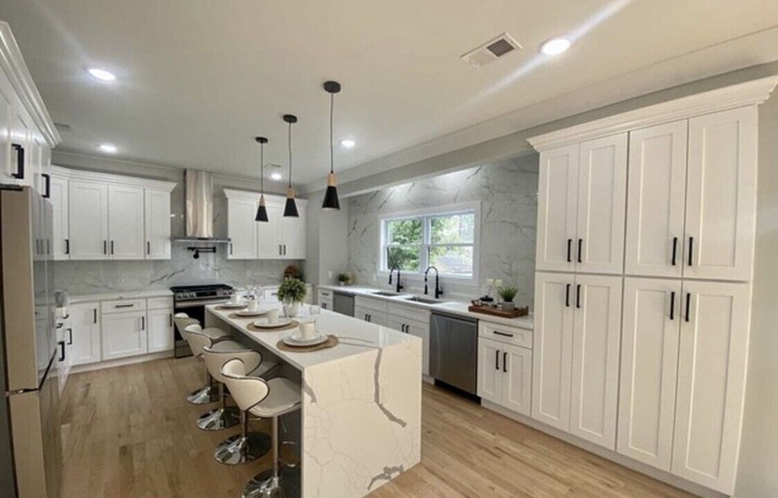 Photo of Kitchen in Bergenfield