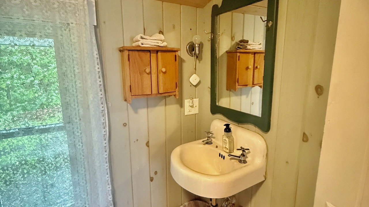 Photo of Bathroom in Westmore