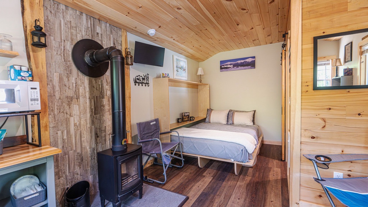 Photo of Bedroom in Bath