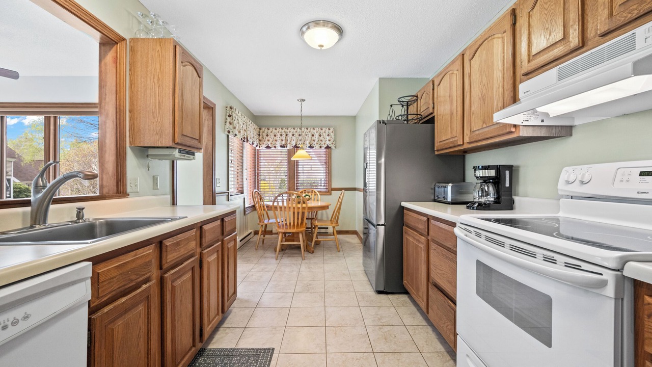 Photo of Kitchen in South Down Shores