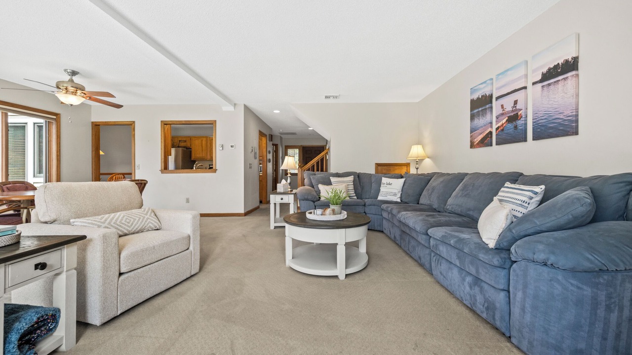 Photo of Livingroom in South Down Shores
