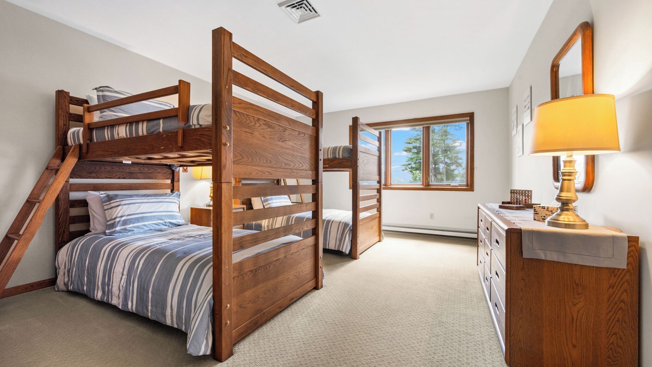 Photo of Bedroom in South Down Shores