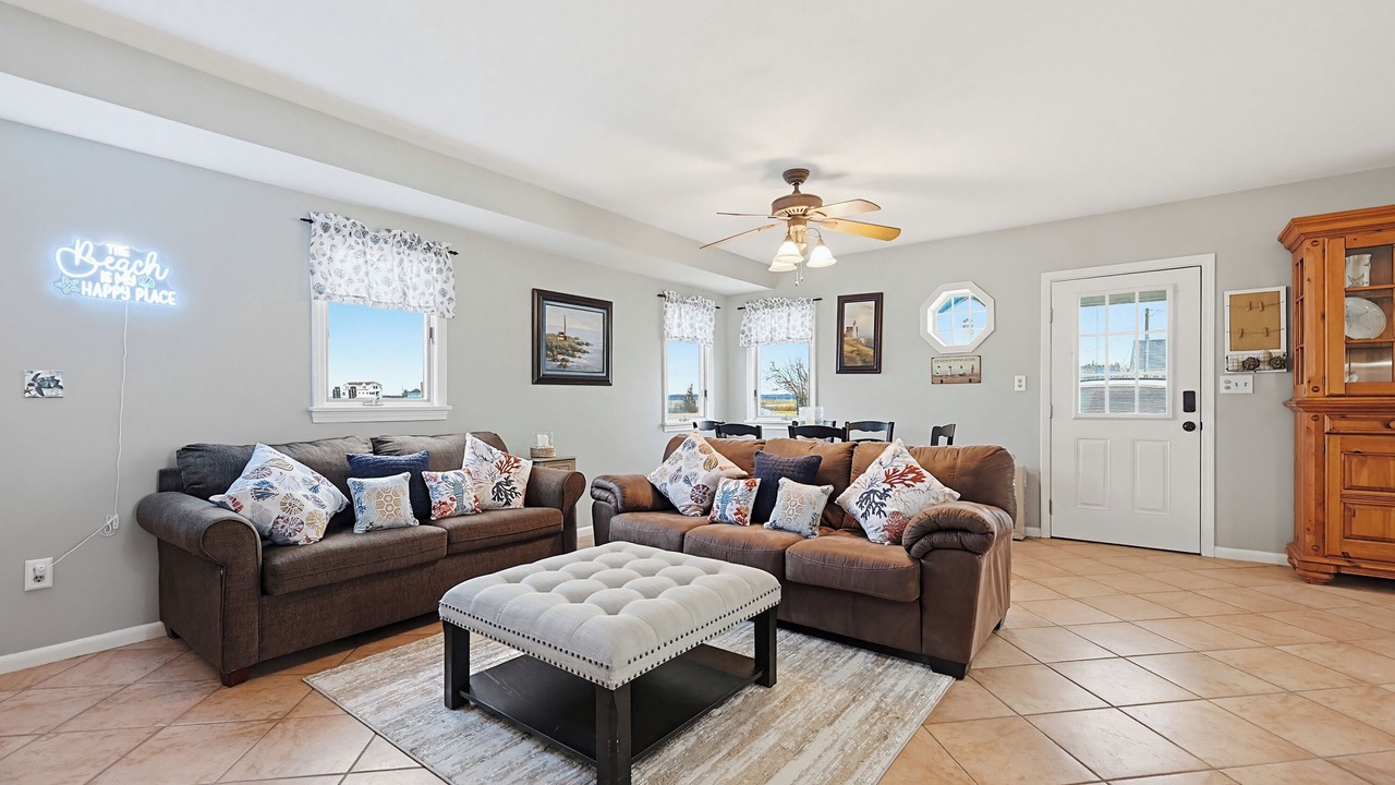 Photo of Livingroom in Hampton