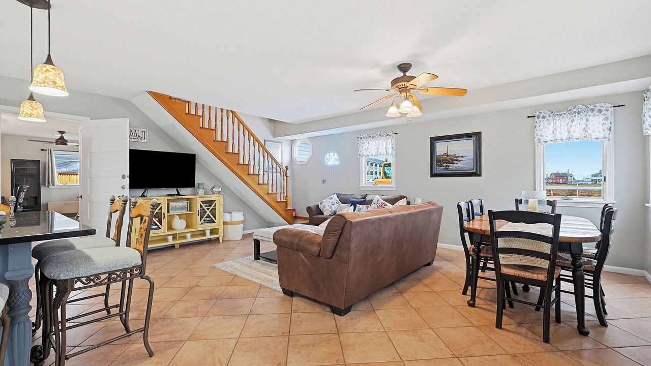 Photo of Livingroom in Hampton