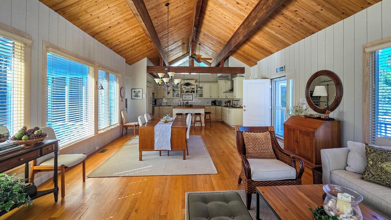 Photo of Bedroom in North Truro