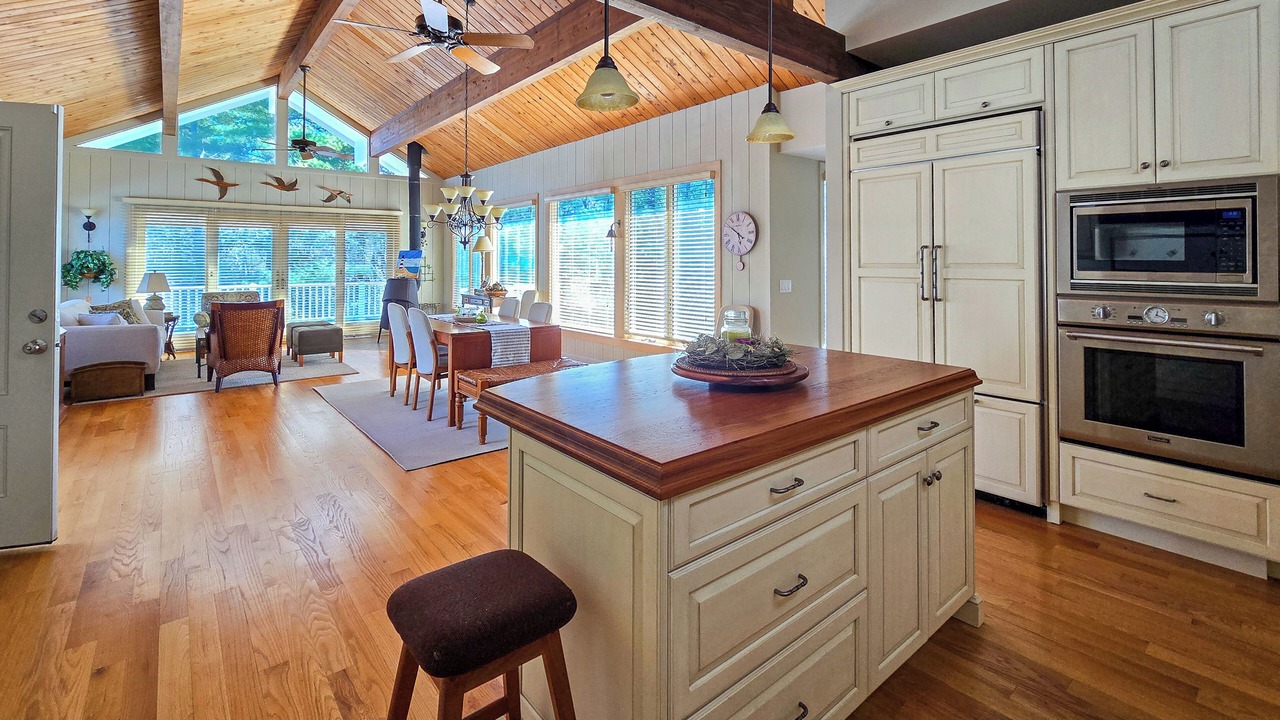 Photo of Bedroom in North Truro