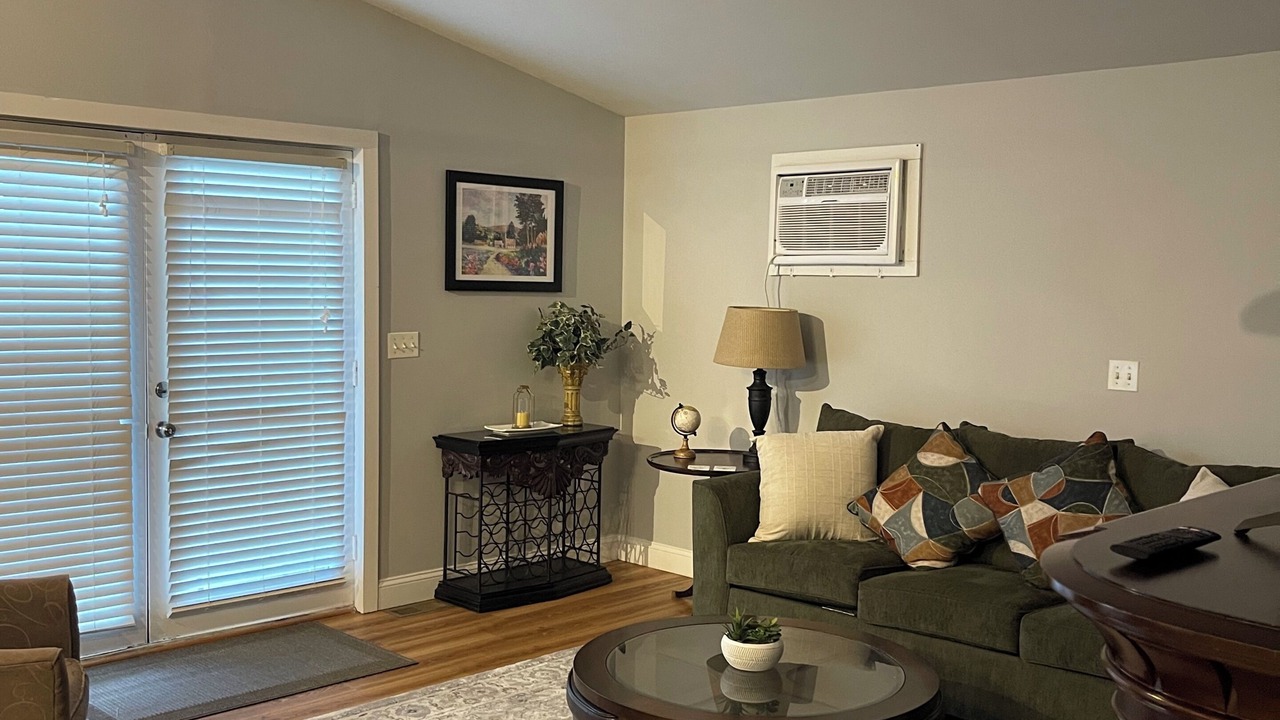 Photo of Livingroom in Windham
