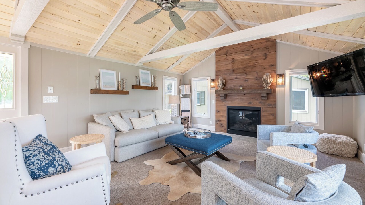Photo of Livingroom in Lochmere