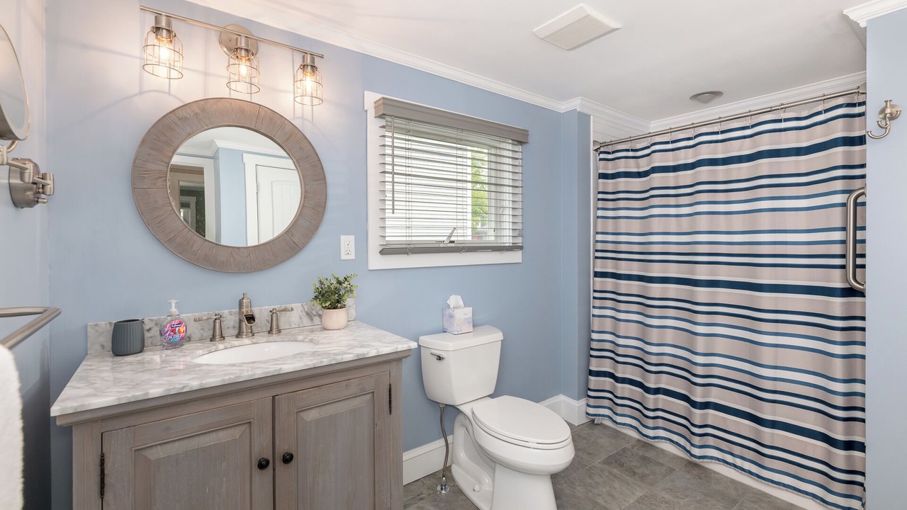 Photo of Bathroom in Lochmere