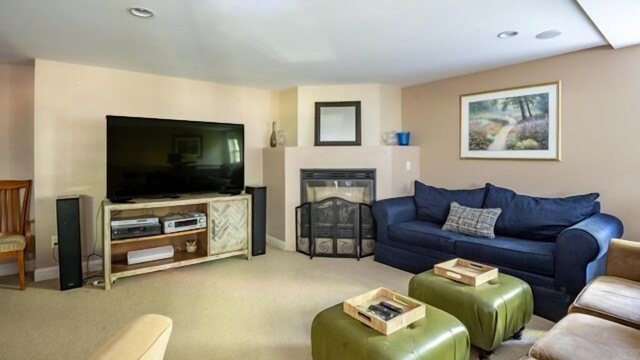 Photo of Livingroom in Kennebunk