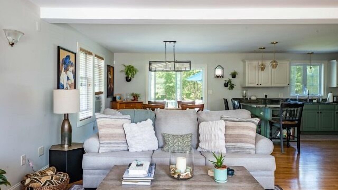 Photo of Livingroom in Kennebunk