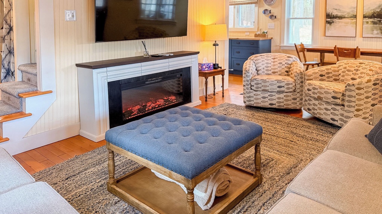 Photo of Livingroom in Barrington