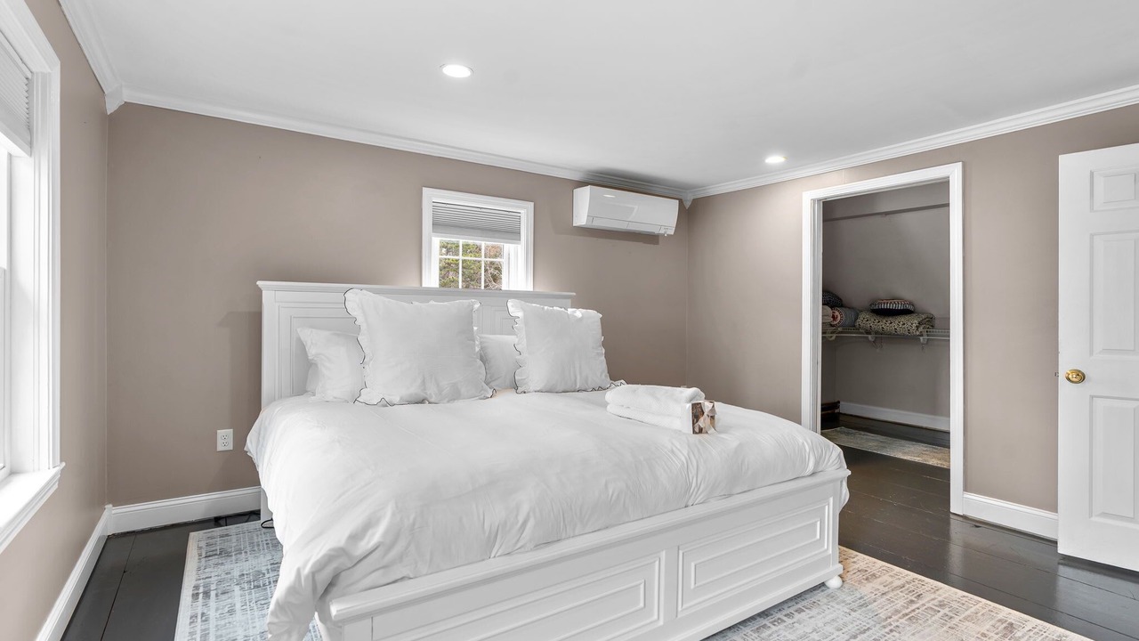 Photo of Bedroom in West Barnstable