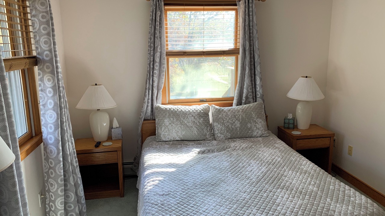 Photo of Bedroom in Chilmark