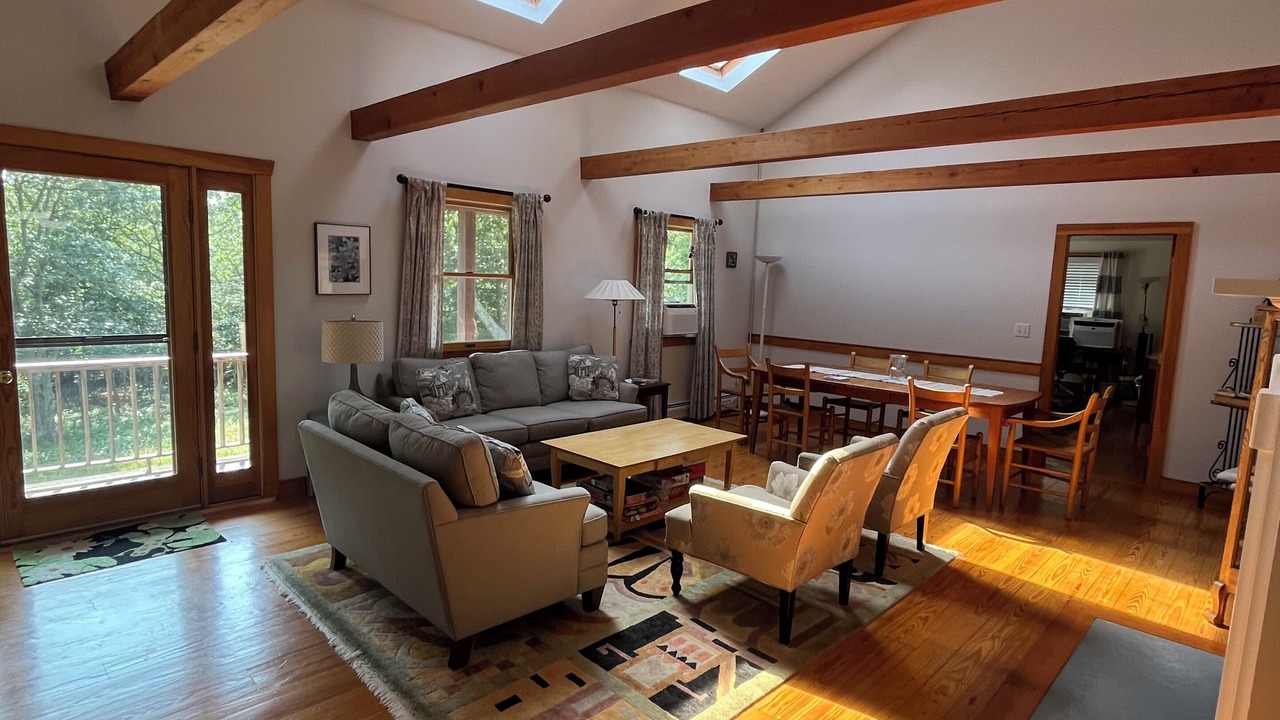 Photo of Livingroom in Chilmark