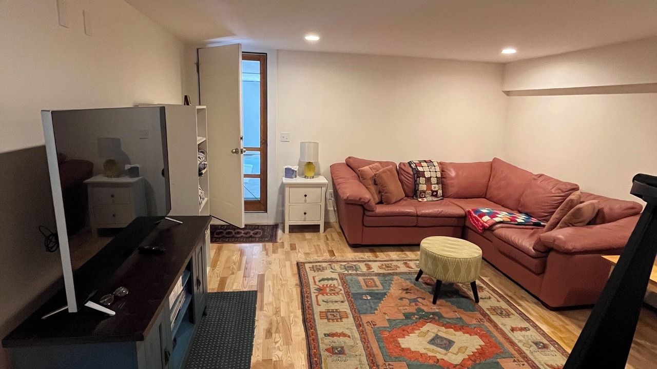 Photo of Livingroom in Chilmark