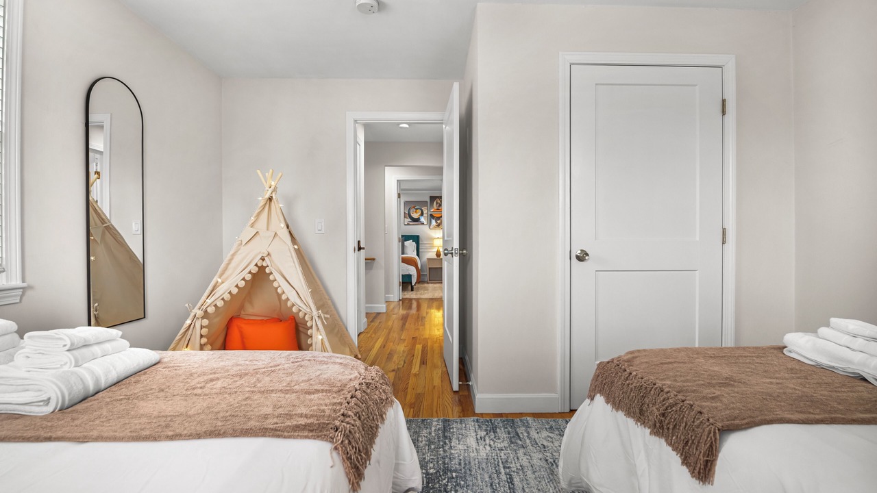 Photo of Bedroom in Mission Hill