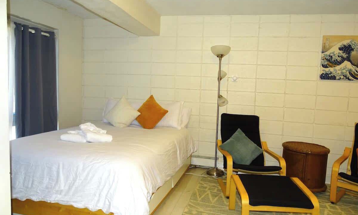 Photo of Bedroom in Mid-Cambridge