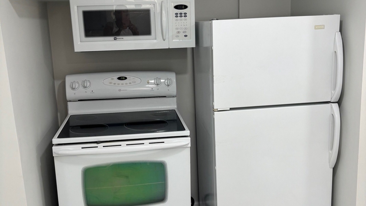 Photo of Kitchen in West End - West Side