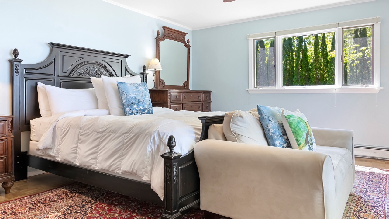 Photo of Bedroom in Trenton