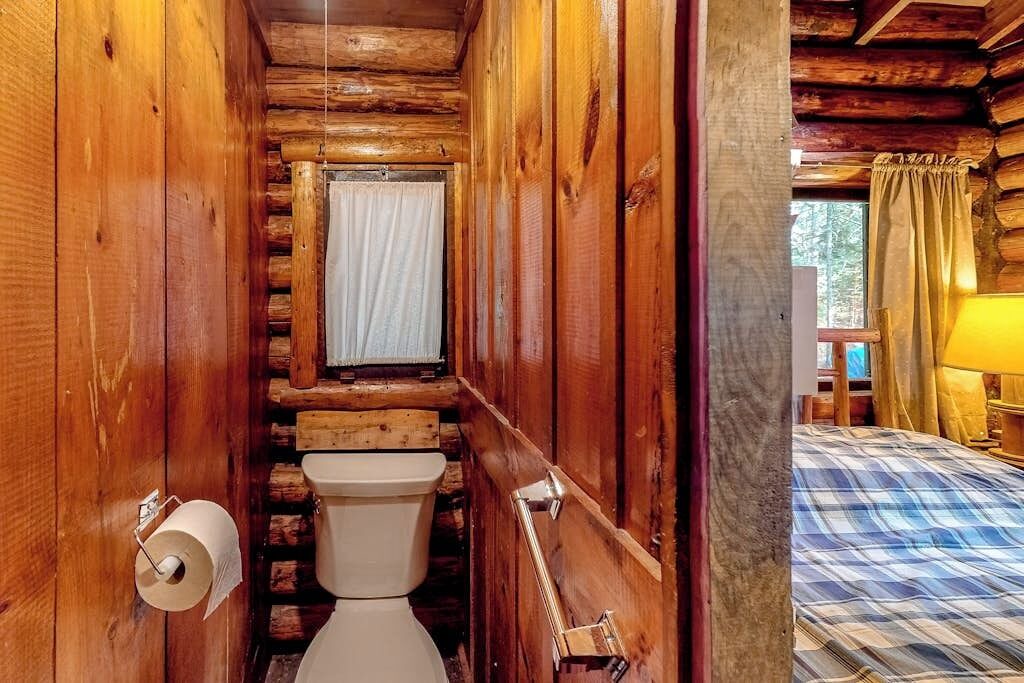 Photo of Bathroom in Boothbay Harbor
