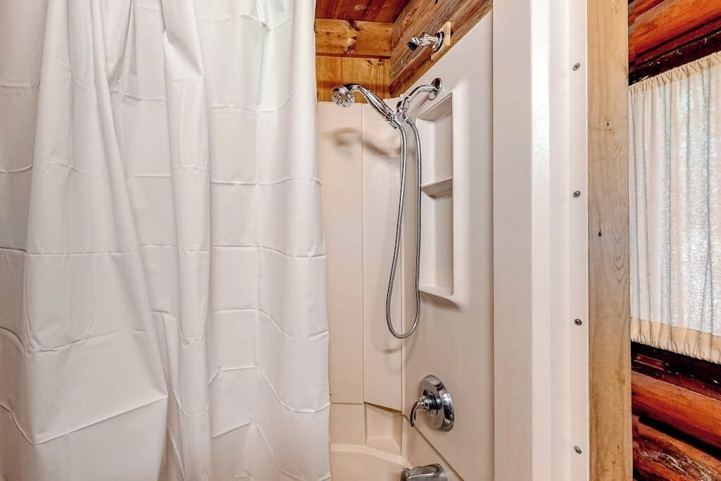 Photo of Bathroom in Boothbay Harbor